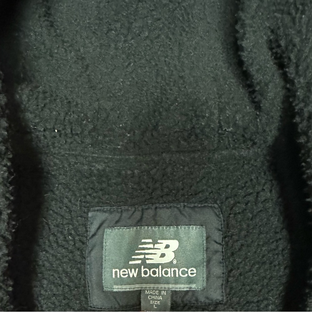 New Balance jacket - Picture 2 of 5